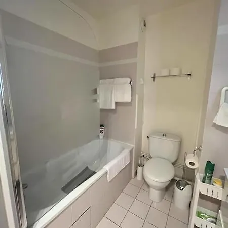 Apartment Wondersuite - Centre Avec Parking Couvert -15mn De Paris Et 10 Mn De Stade De France, Wifi, Netflix *